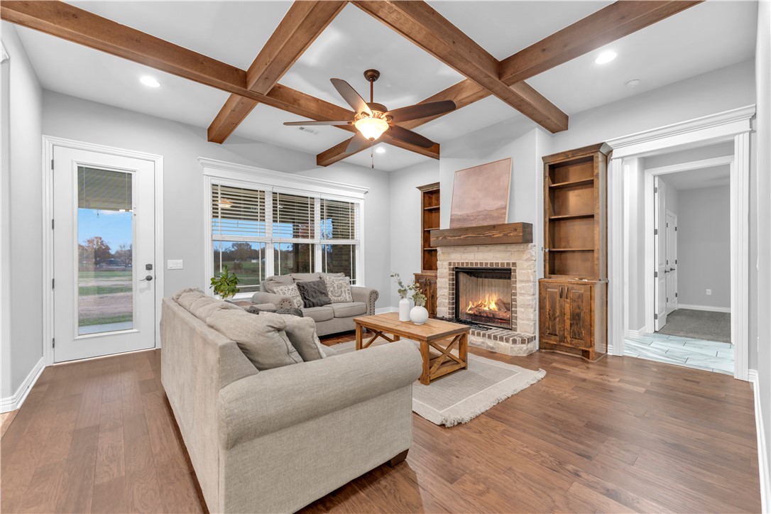 Tontitown Outlots - Residential