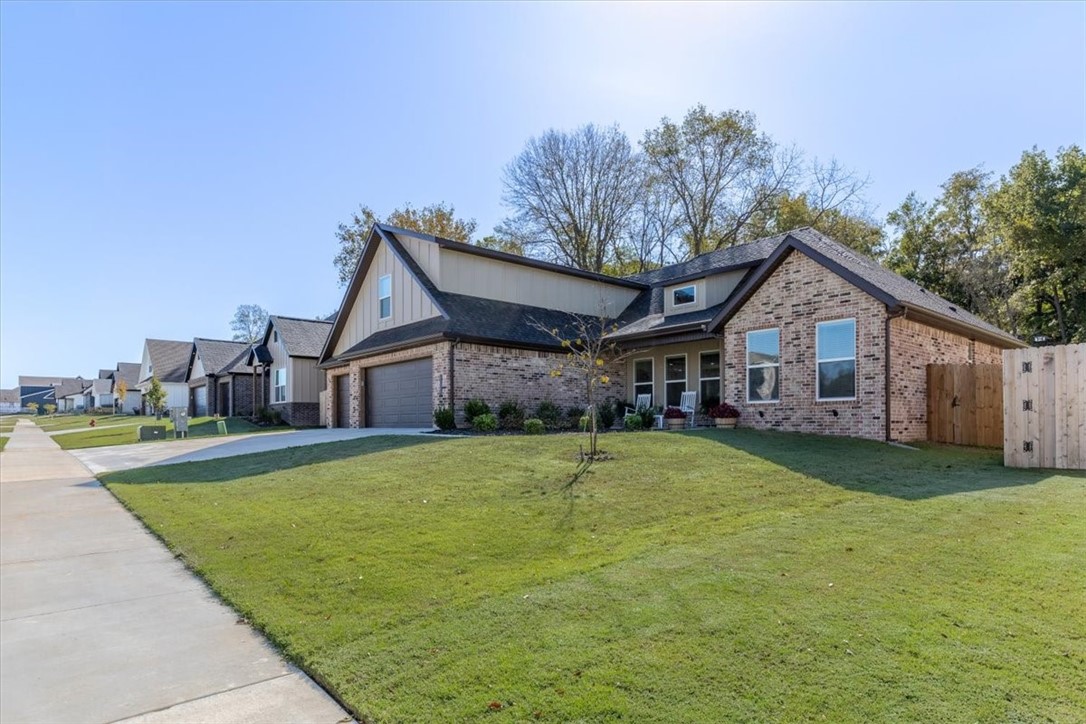 Greens At Sugar Creek, The Pea Ridge - Residential