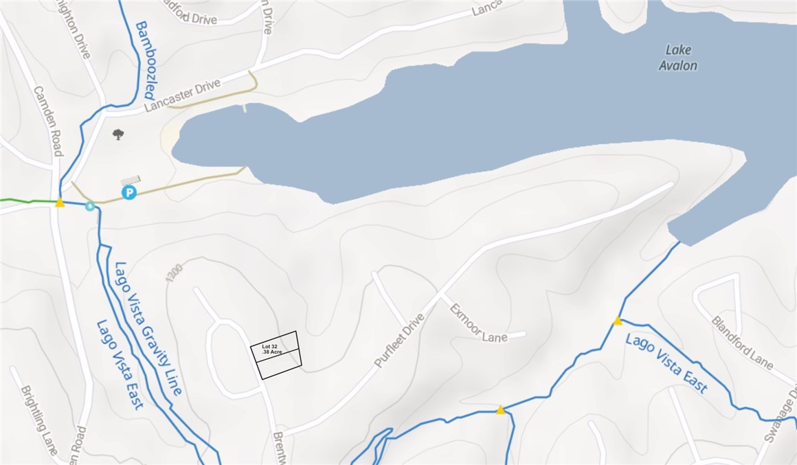 Outdoor adventure awaits on this Bella Vista lot adjacent to Lake Avalon shoreline and mountain bike trails. Easy multiple access points to Forest Hills & Lancahsire Blvds. Build to suit your future Bella Vista home with square footage ranging from 1600 to 2200 square feet on .38 acre lot. This lot has Bella Vista sewer, Bentonville School district, gently sloped, rear property line is adjacent to BV POA property that fronts Lake Avalon. As a Bella Vista POA member you will have access to 5 - 18 hole golf courses, mountain biking, Razorback Greenway, indoor and outdoor swimming, recreational lakes and streams and so much more.
Owner Seller is an Arkansas residential builder & licensed real estate broker. Lot purchase price includes down payment for seller/builder to start construction on your Bella Vista dream home. Lot is already surveyed with contours, optional floor plans or in house custom design. Builder is a 20 plus year home builder in Northwest Arkansas.