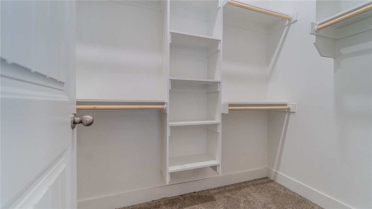 Hickory Meadows Sub Ph 2 - Residential