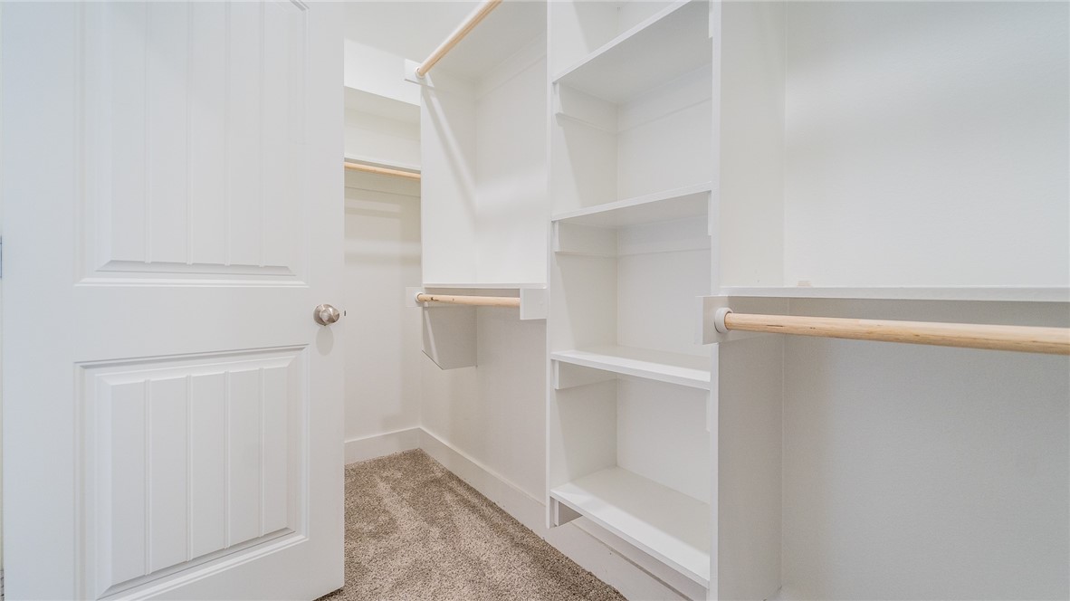 Hickory Meadows Sub Ph 2 - Residential