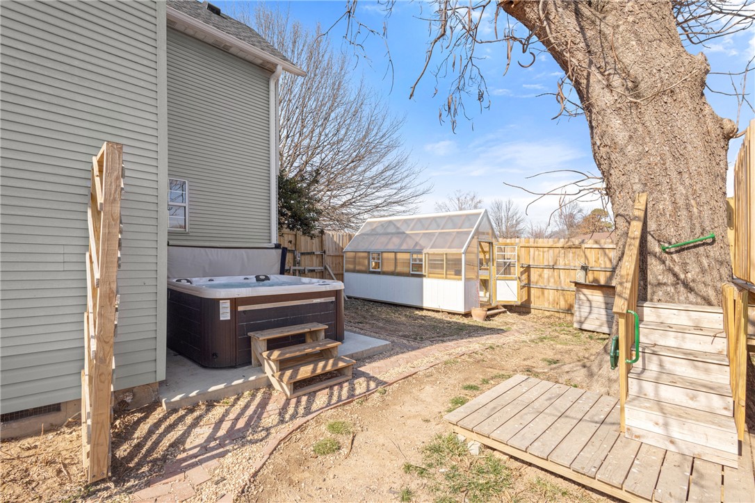 P G Smith Sub Rogers - Residential