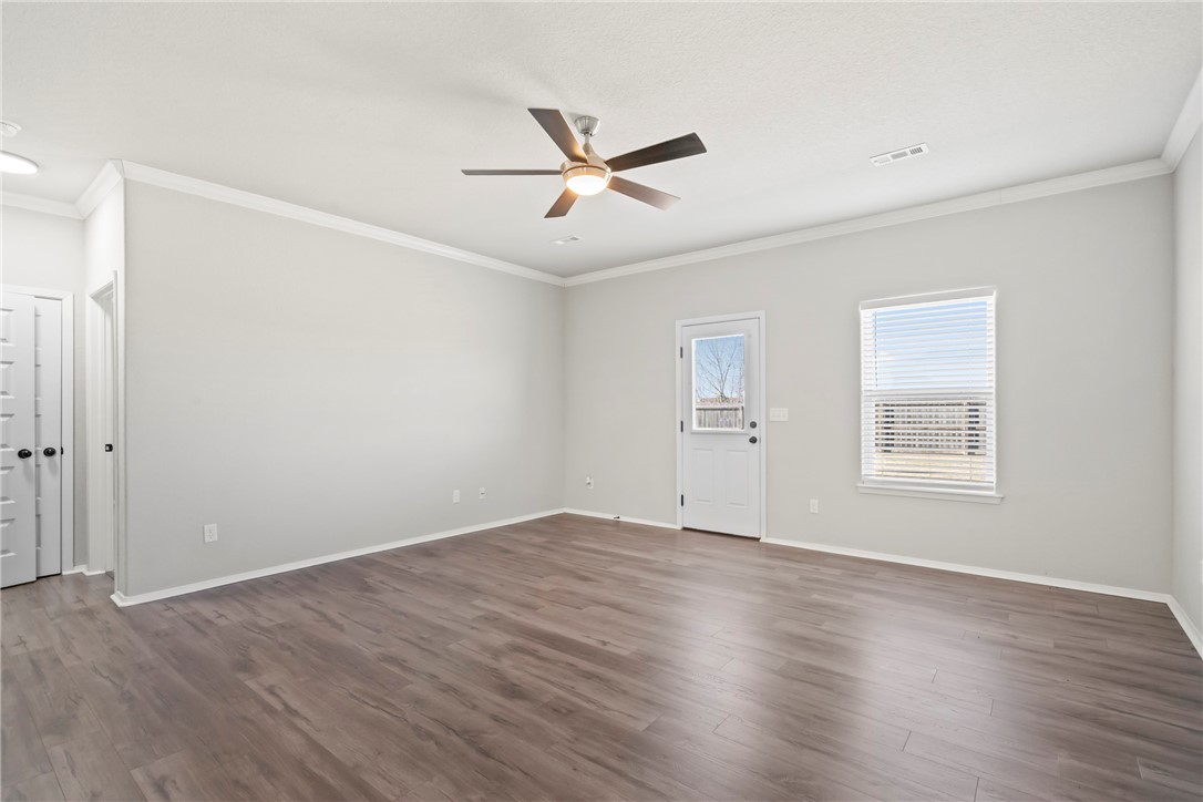 Legendary - Residential