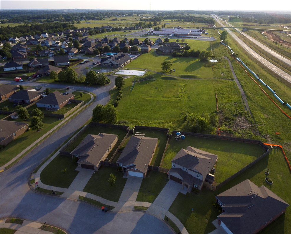 Legendary - Residential