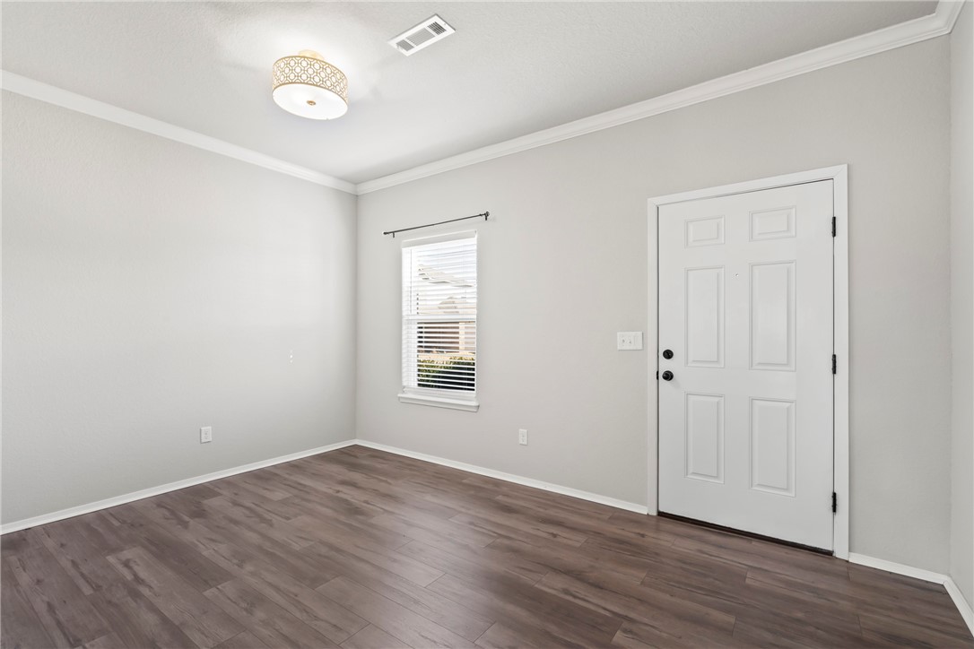 Legendary - Residential