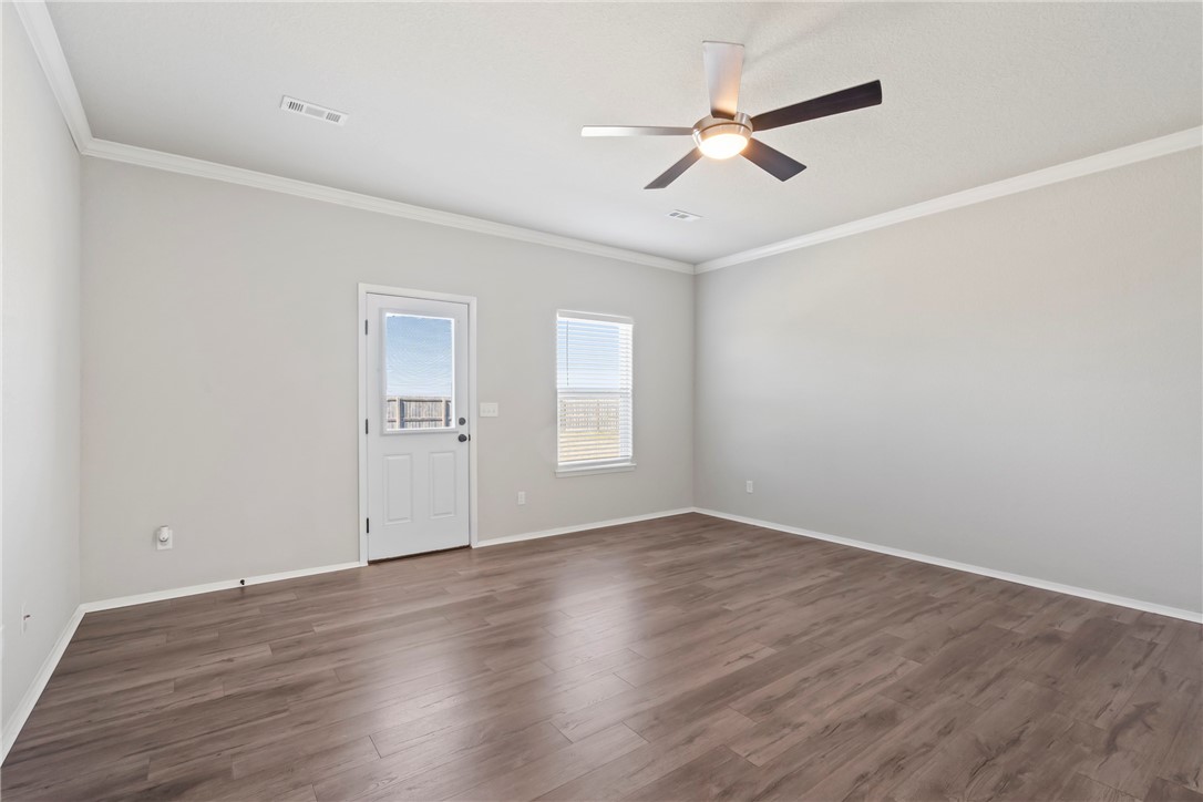 Legendary - Residential