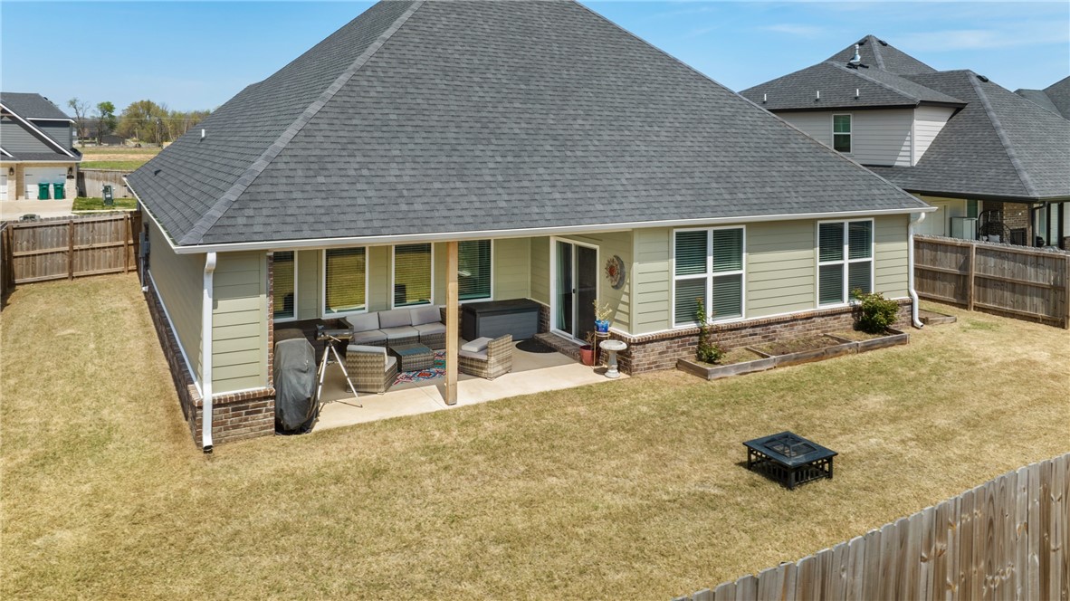 Maple Estates Ph Ii Centerton - Residential