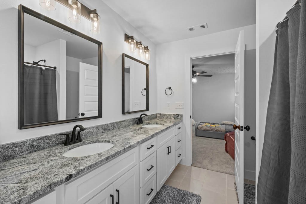 Maple Estates Ph Ii Centerton - Residential