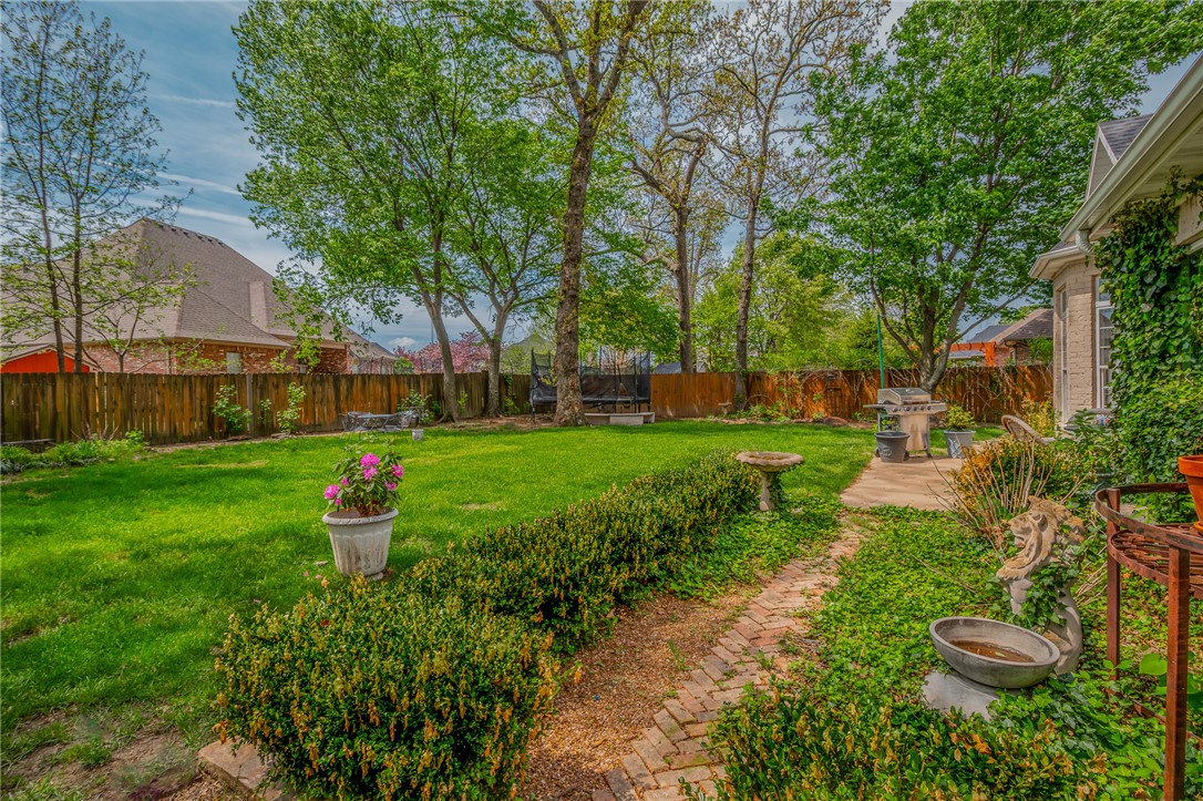 Ridgecrest Meadows - Residential