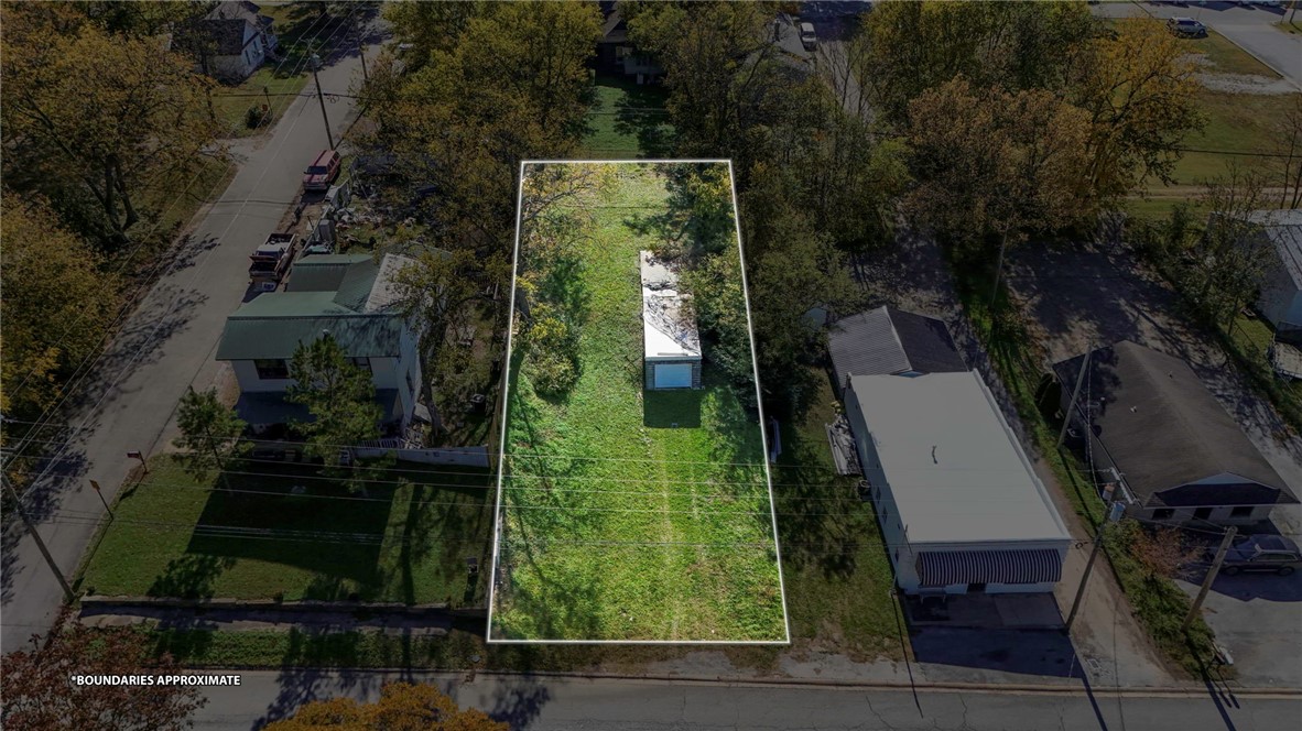 Beauchamps Add Siloam Spgs - Land