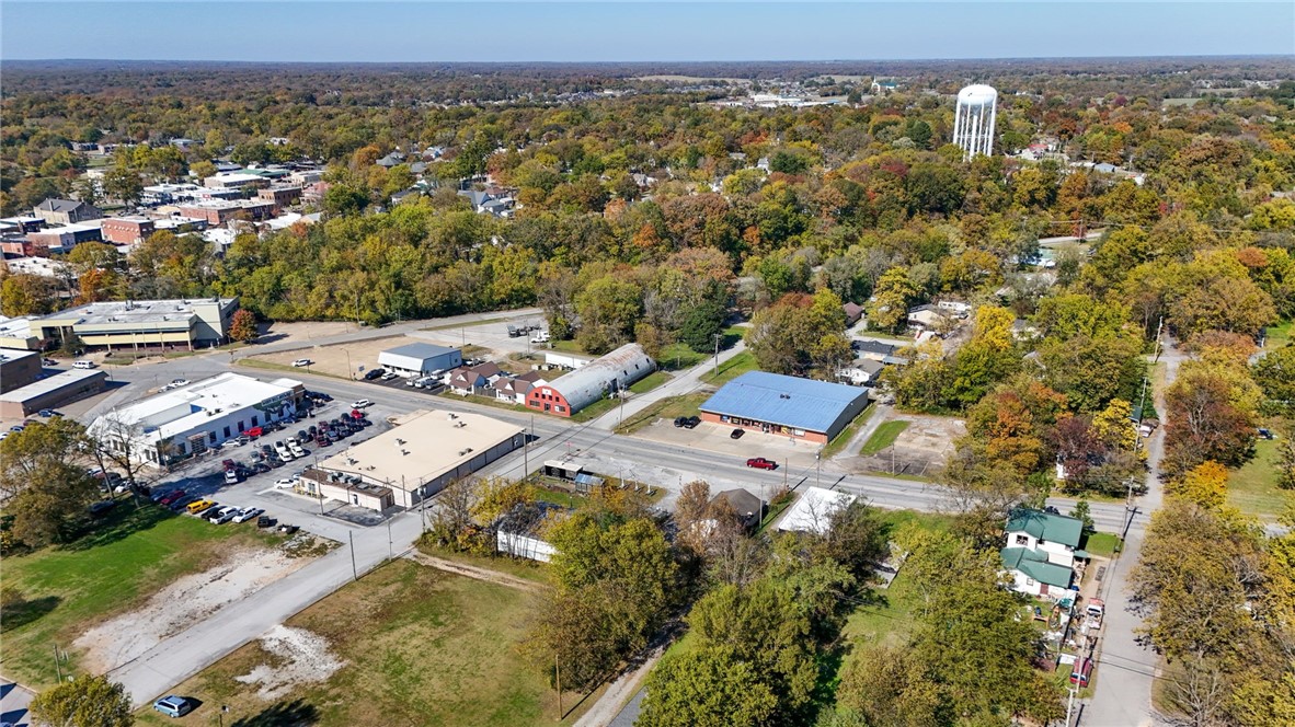 Beauchamps Add Siloam Spgs - Land