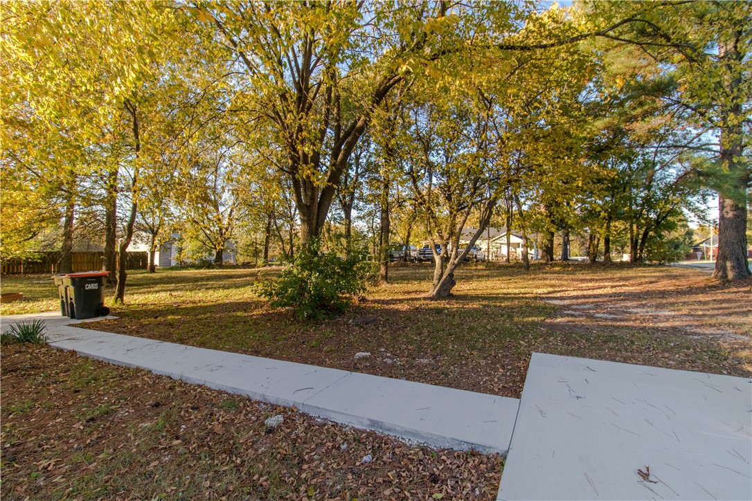 Springdale Outlots - Residential Lease