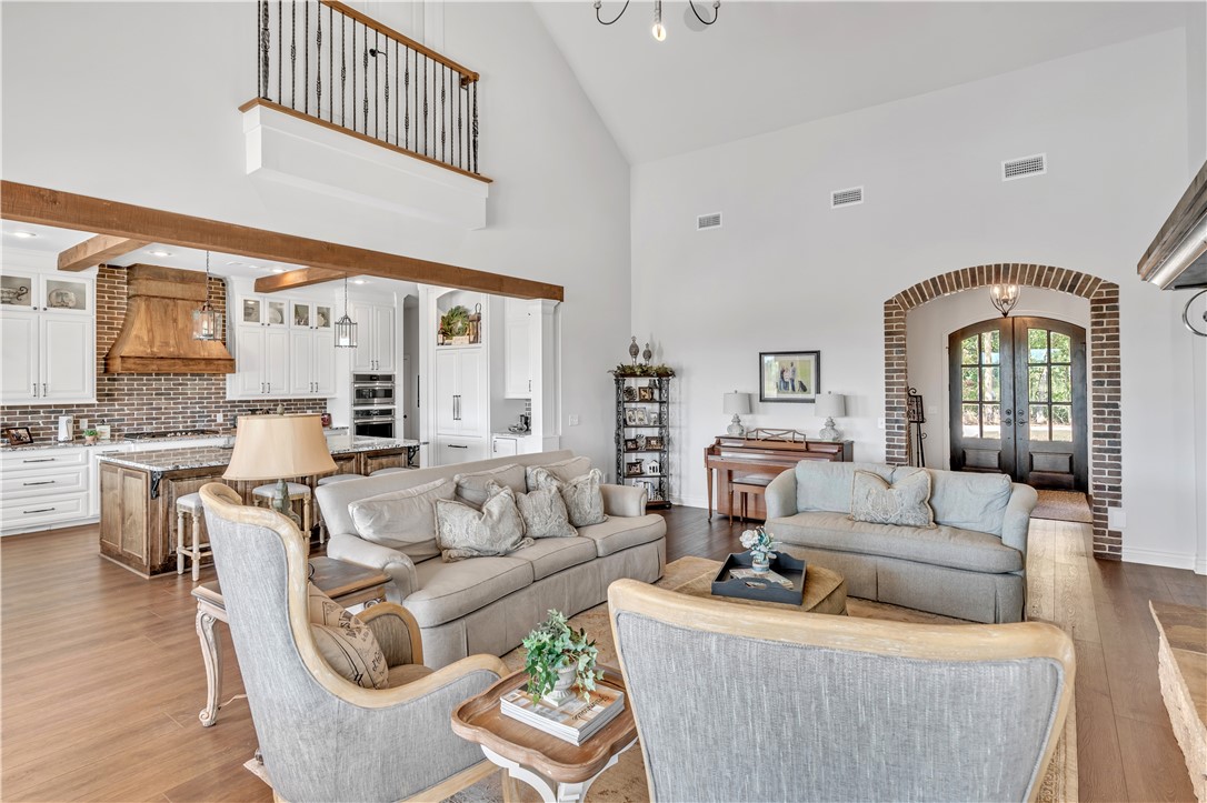 Tontitown Outlots - Residential