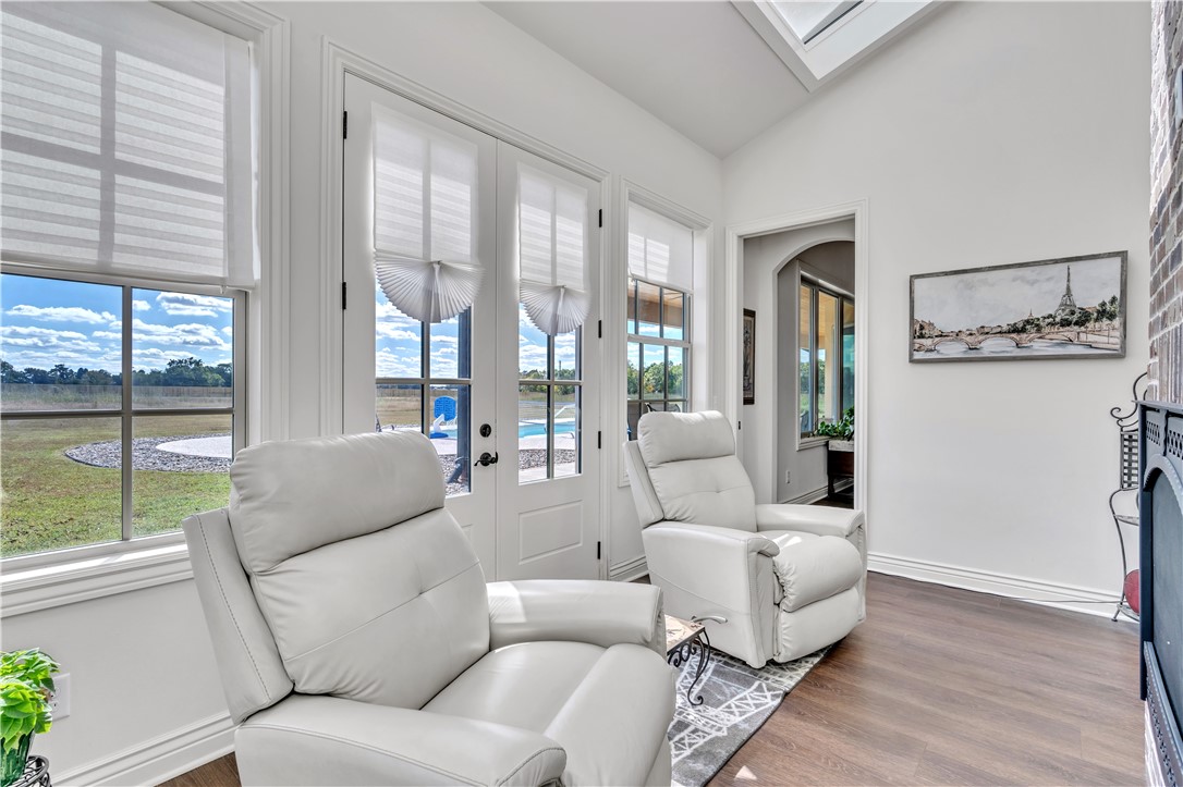Tontitown Outlots - Residential