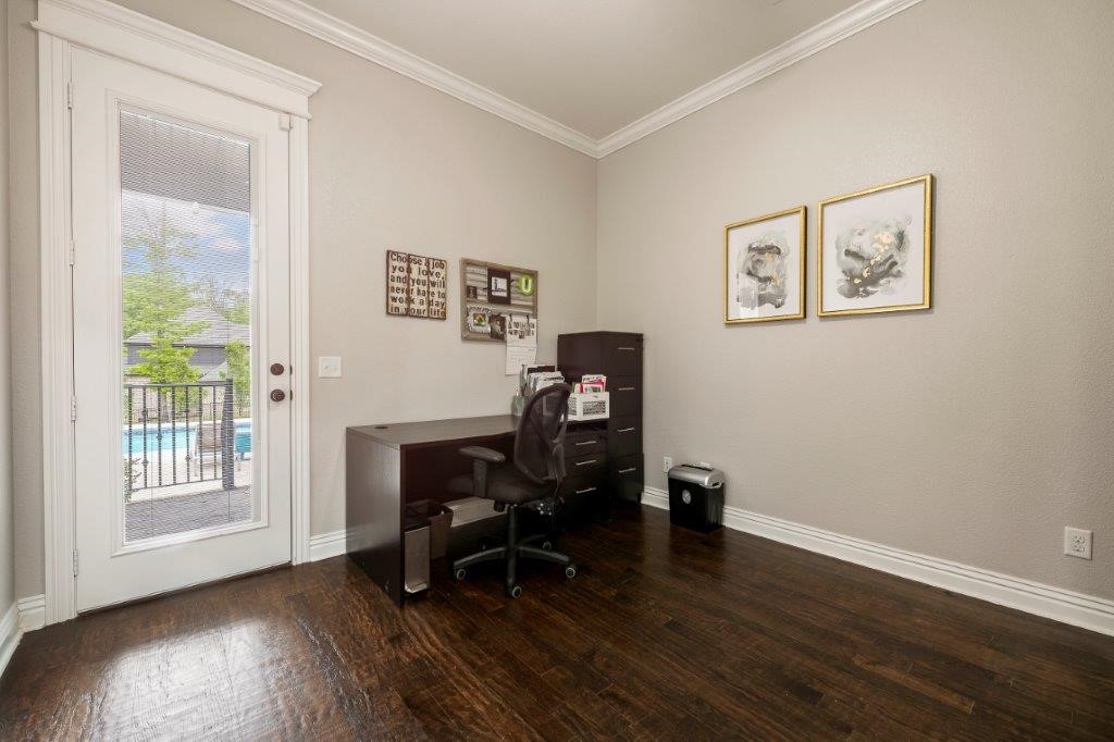 Versailles Sub - Residential