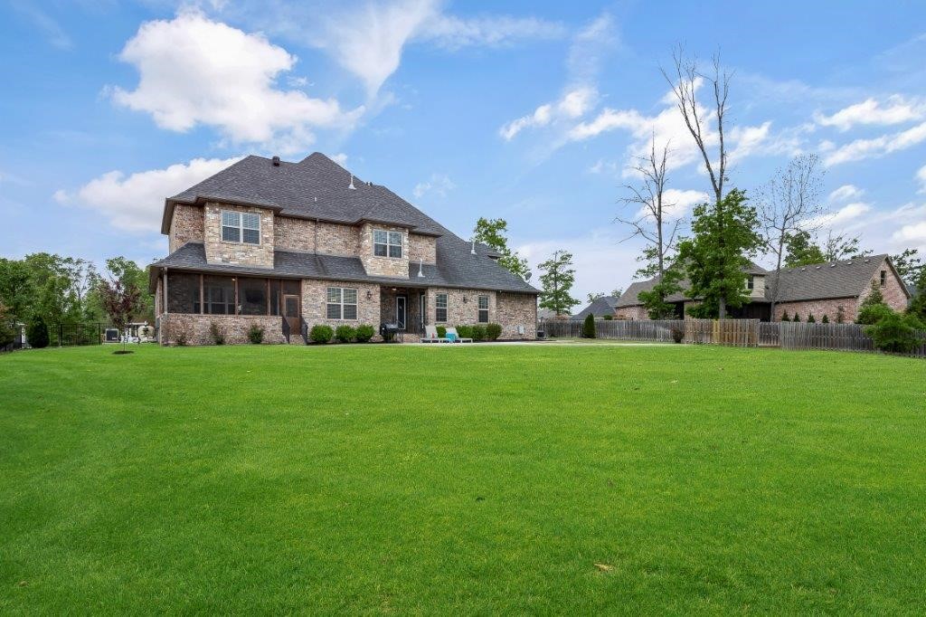 Versailles Sub - Residential