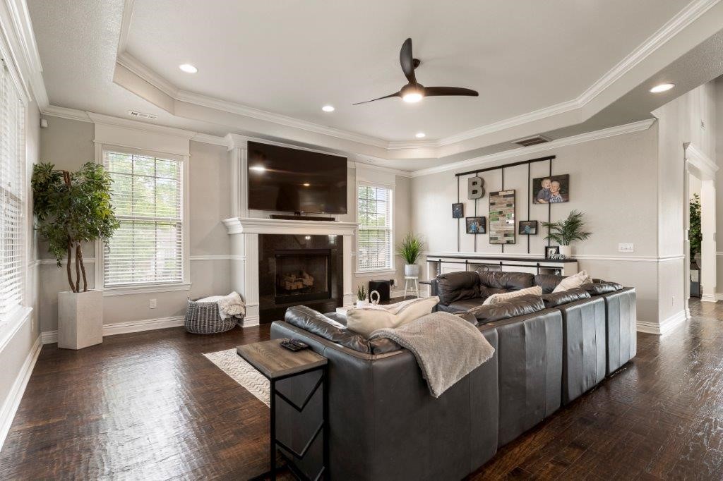 Versailles Sub - Residential