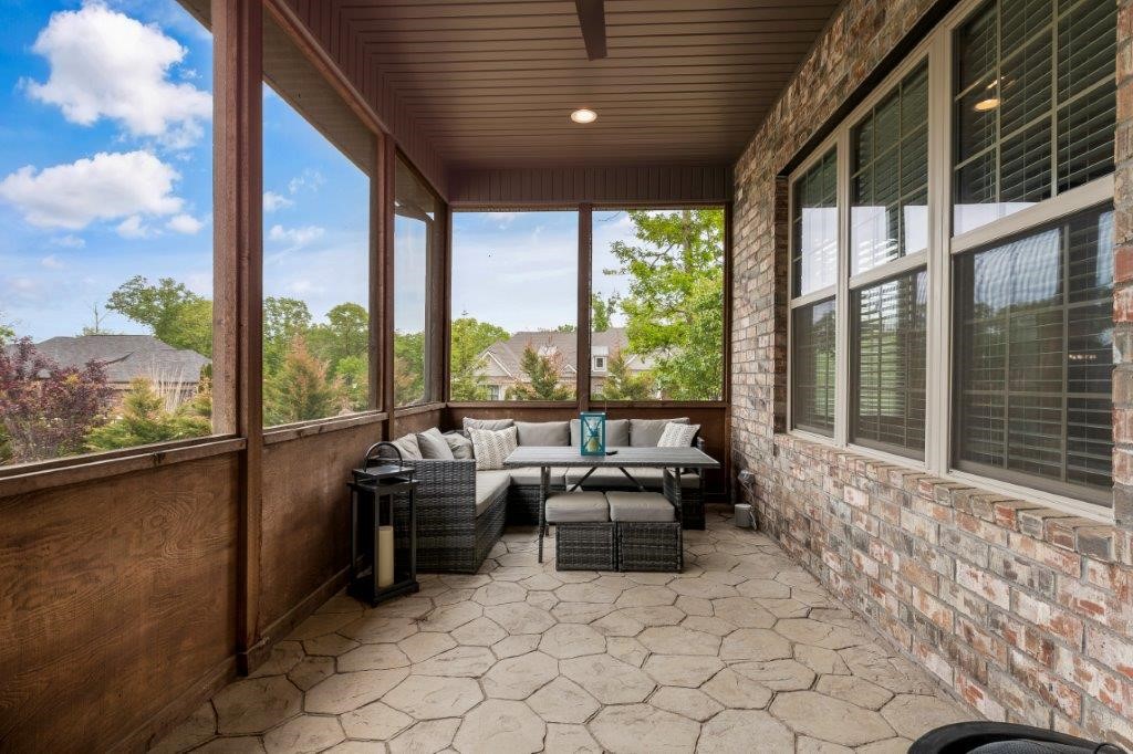 Versailles Sub - Residential