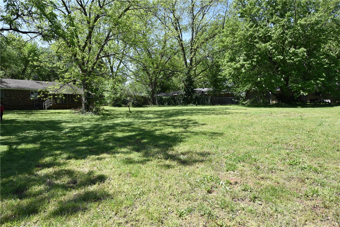 B A Jeffersons Add Pea Ridge - Residential