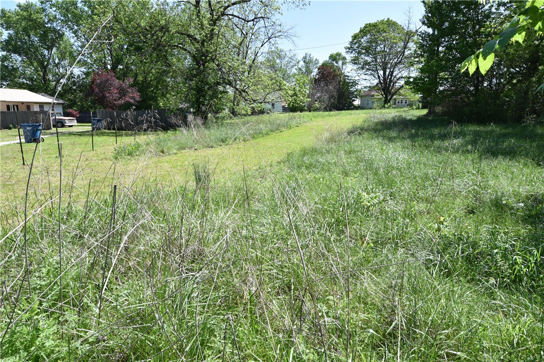 B A Jeffersons Add Pea Ridge - Residential