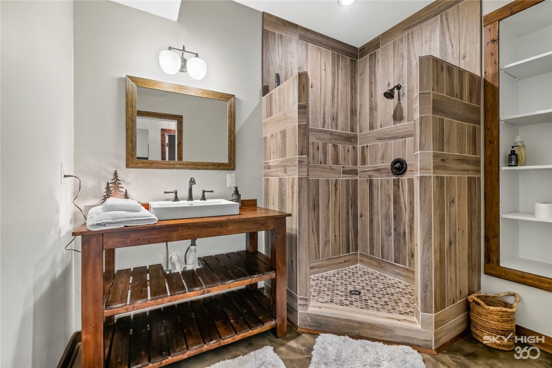 08-17-28 - Residential