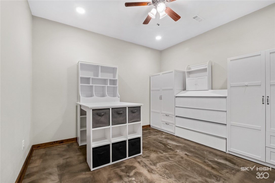 08-17-28 - Residential