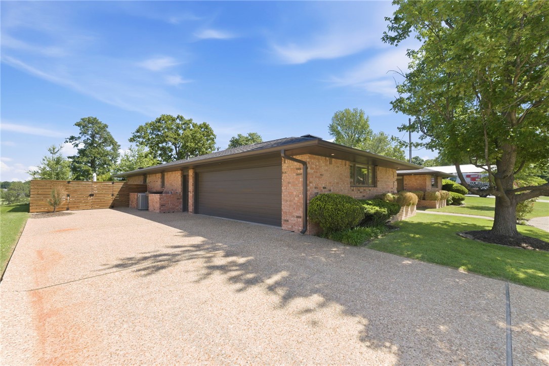 Springdale Outlots SE SE - Residential