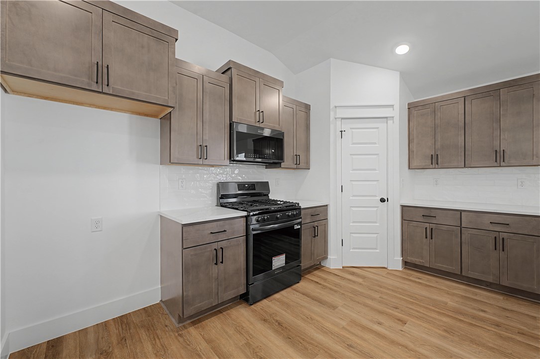 Woodcrest Walk - Residential