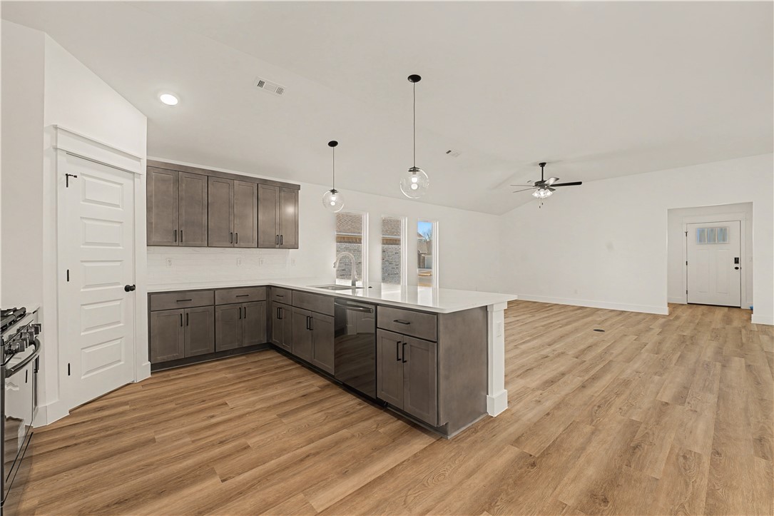 Woodcrest Walk - Residential