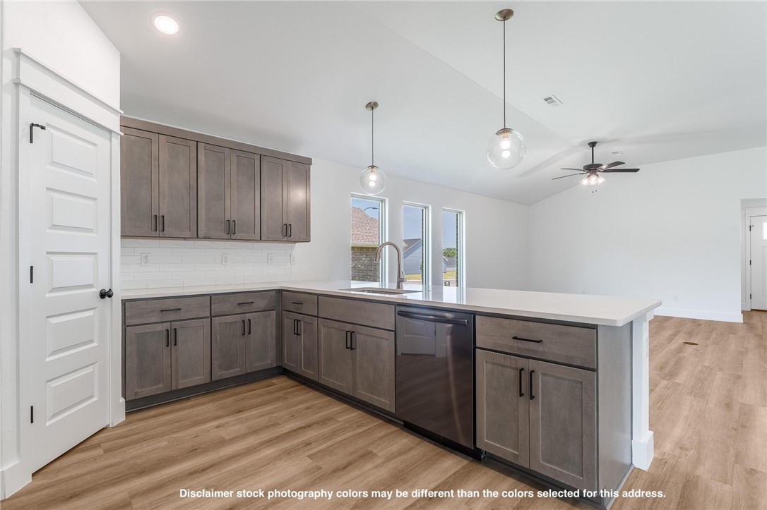 Woodcrest Walk - Residential