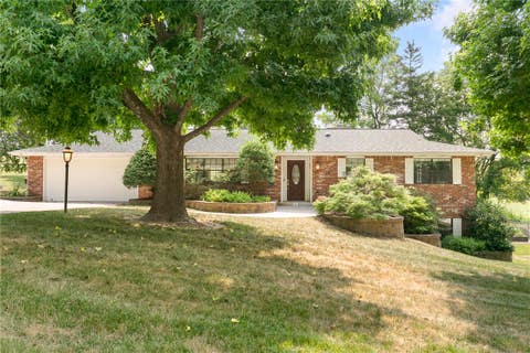 Photo of 6 Hawthorne Cove, Harrison, AR 72601 (MLS # 1357947)