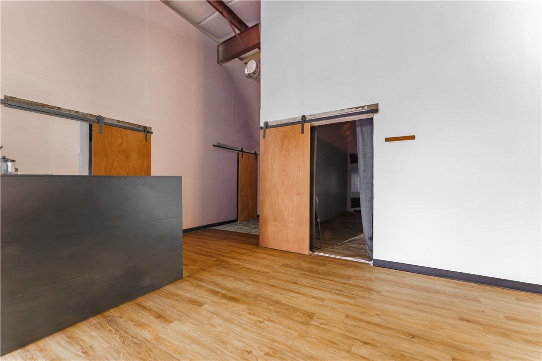 17-15-31 Prairie Grove Outlots - Commercial Lease
