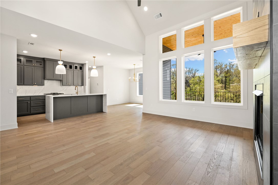 Dunvegan - Residential