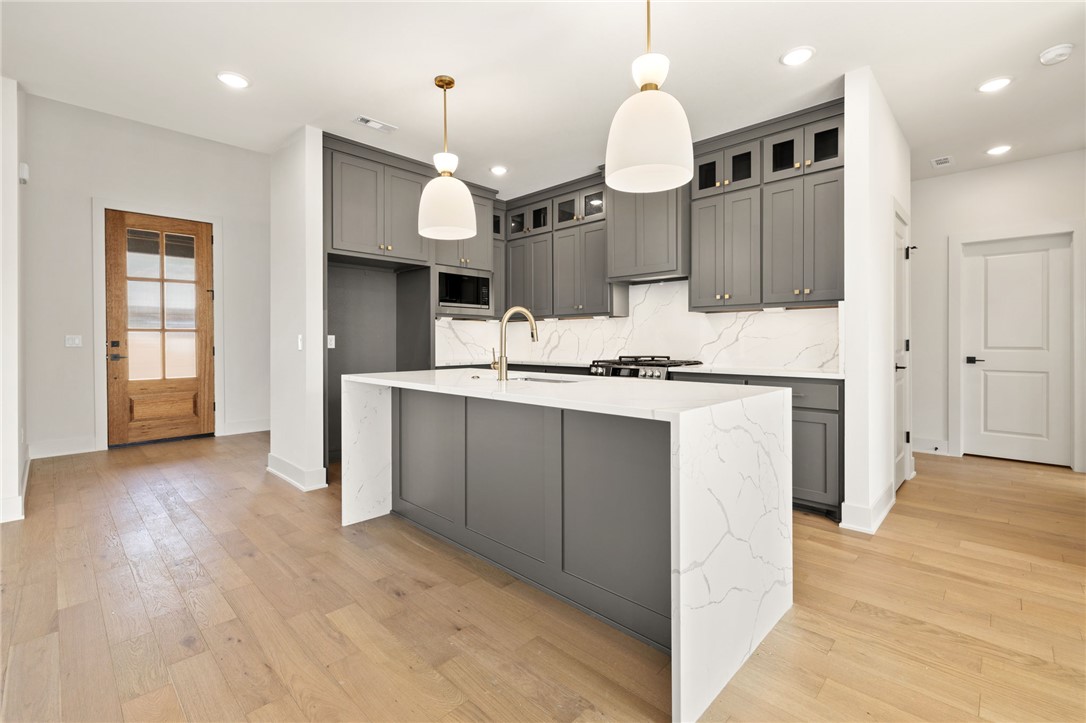 Dunvegan - Residential