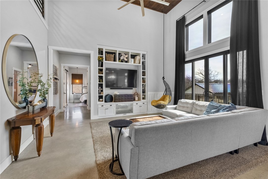 McKissic Creek Estate Centerton - Residential