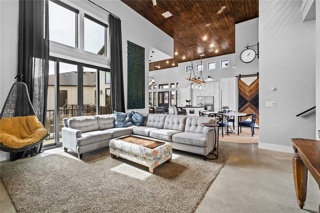 McKissic Creek Estate Centerton - Residential