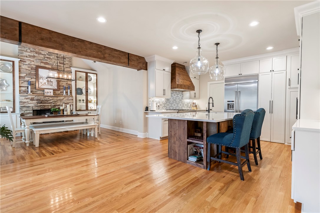 Manors On Blossom Way Crk Ph 4 Rogers - Residential