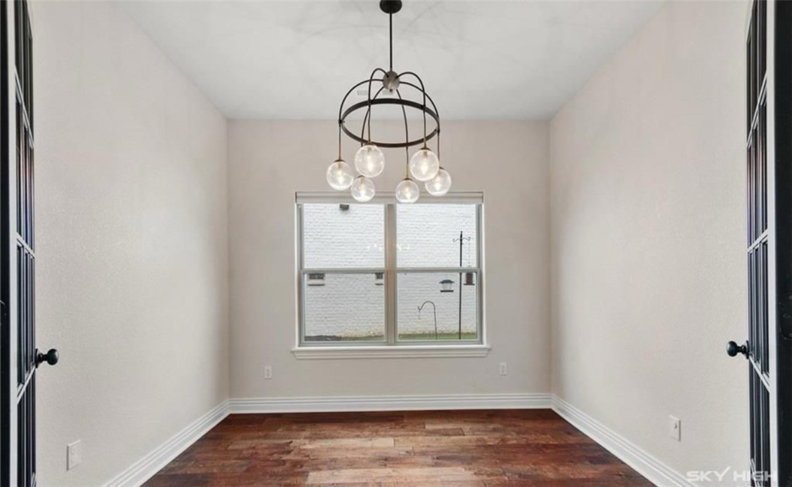 Town Homes At Forest Hills - Residential Lease