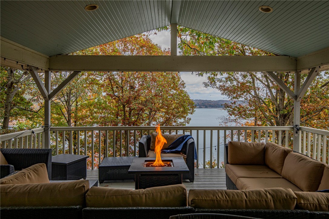 View Springdale, AR 72764 house