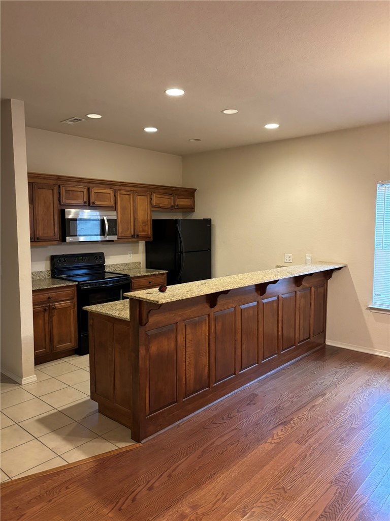 Riverwalk - Residential Lease