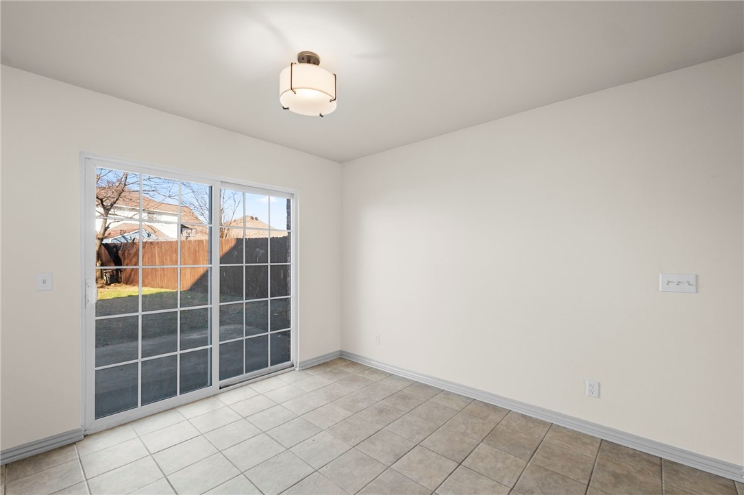 Champions Estates Rogers - Residential