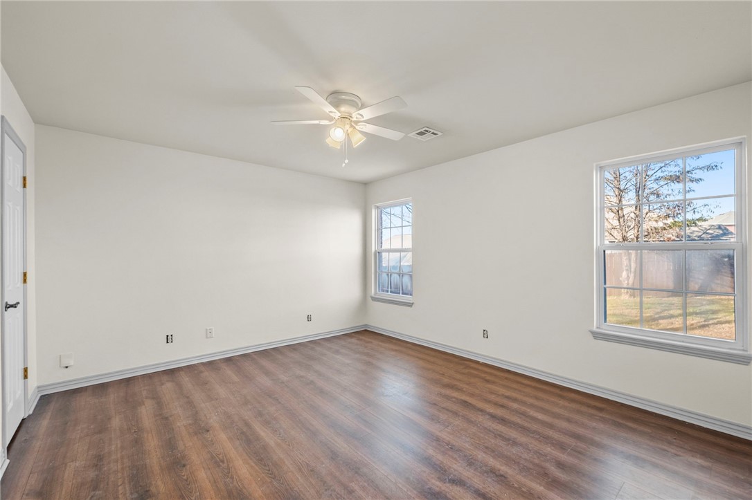 Champions Estates Rogers - Residential