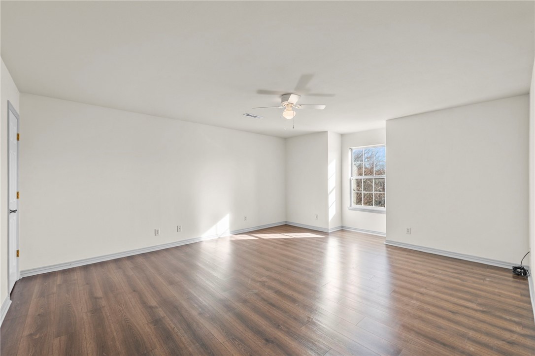 Champions Estates Rogers - Residential