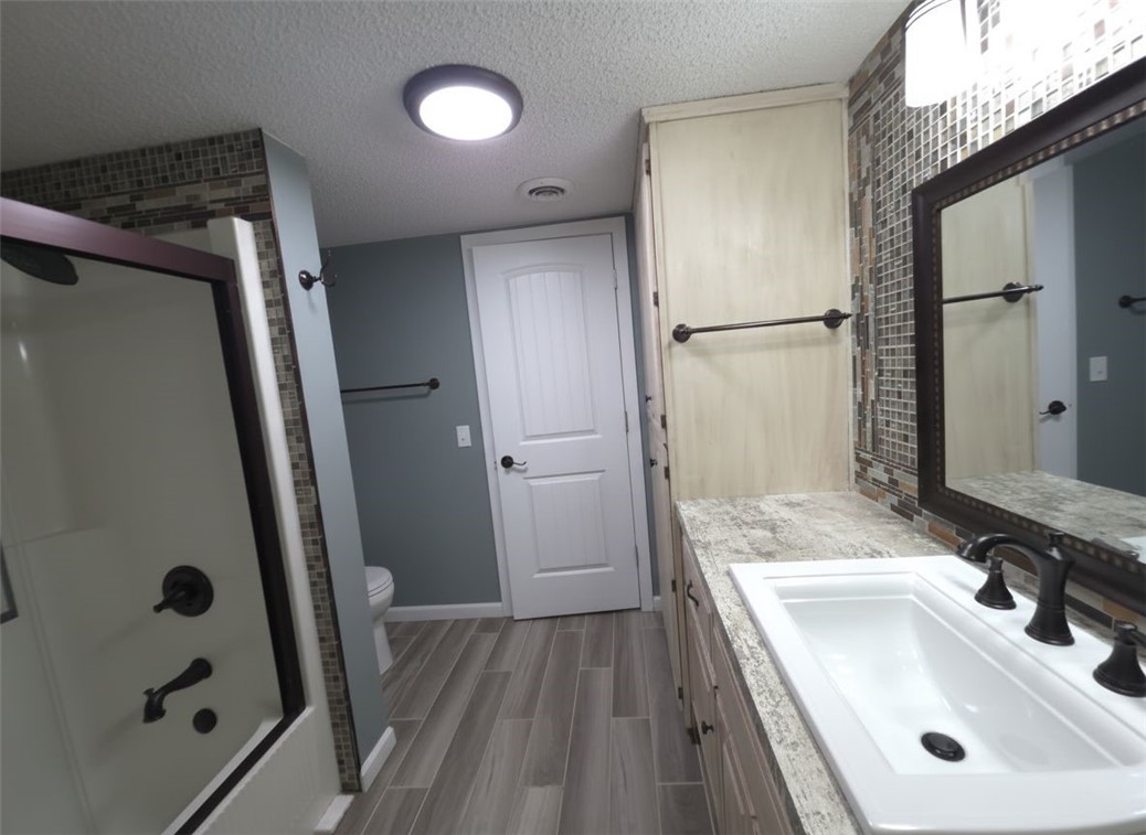 Shakespeare Courts Bvv - Residential