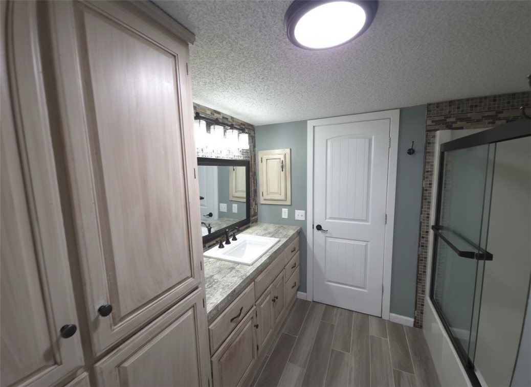 Shakespeare Courts Bvv - Residential