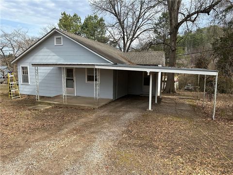 Photo of 203 Mill Street, Jasper, AR 72641 (MLS # 1335740)