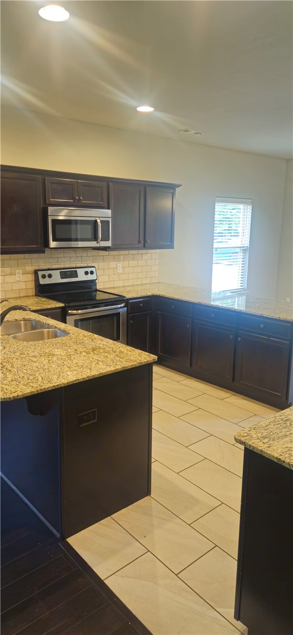 Evans Farm - Residential Lease