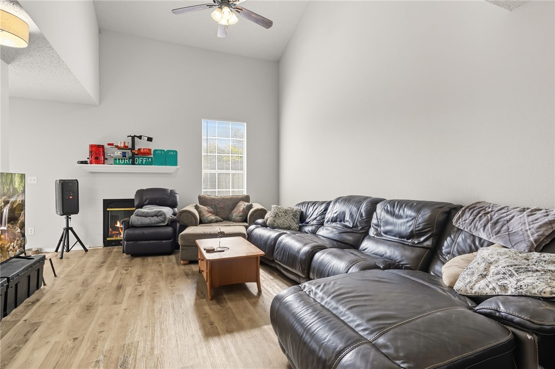 Horseshoe Add - Residential Income