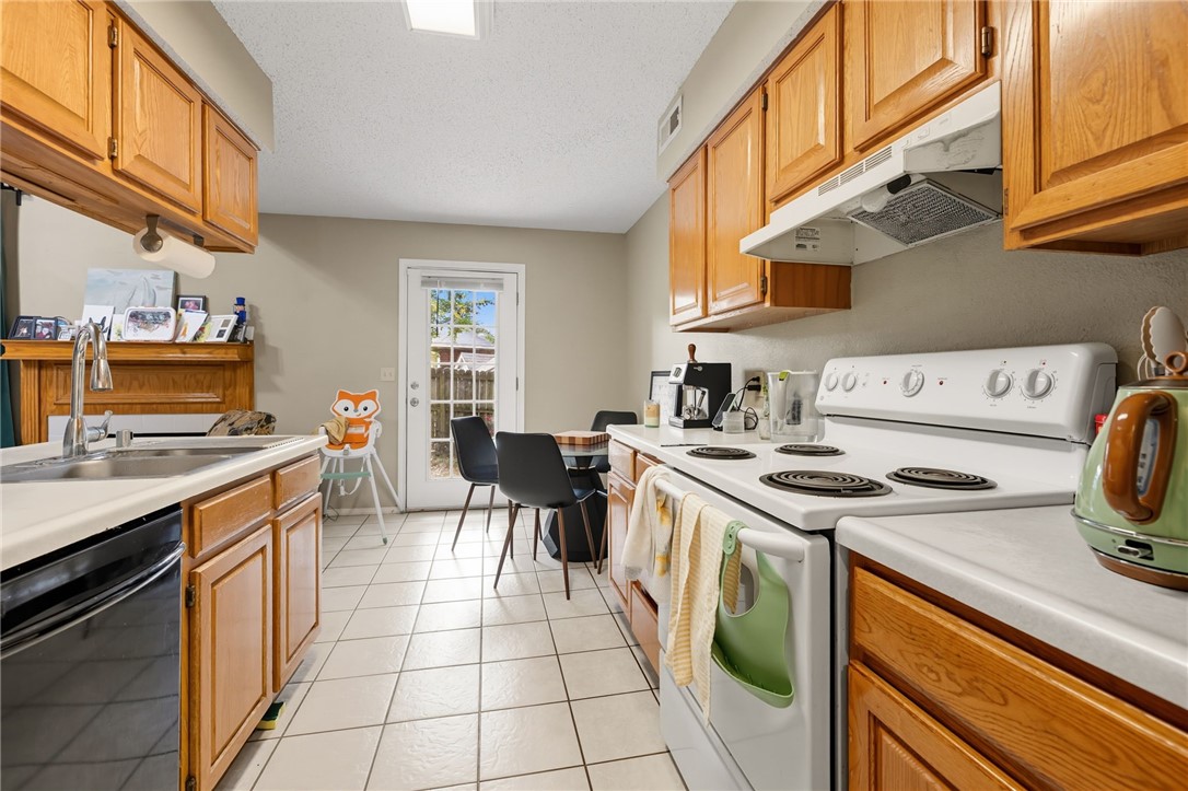 Horseshoe Add - Residential Income