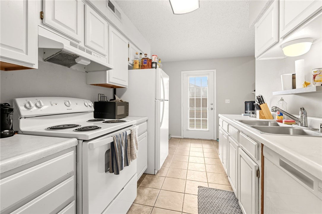 Horseshoe Add - Residential Income